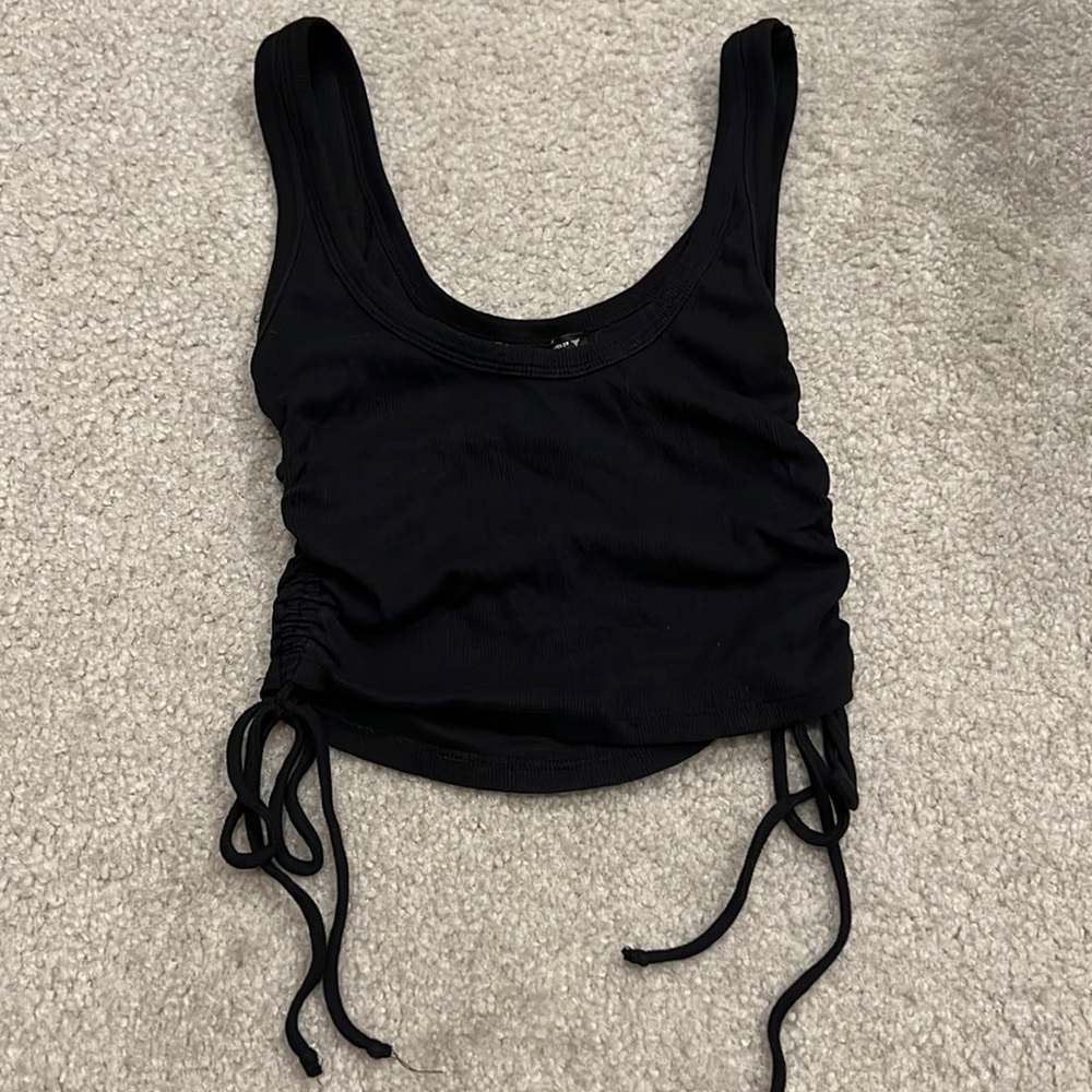 Zara crop tank with side scrunch straps (size M)